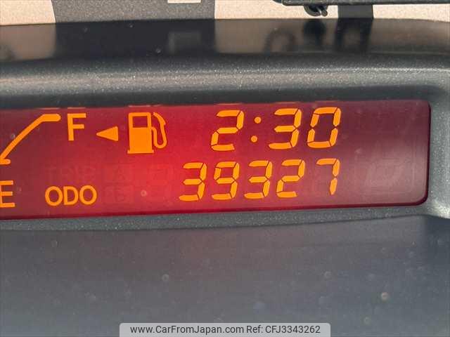 Toyota Fun Cargo 2001 thumbnail 7