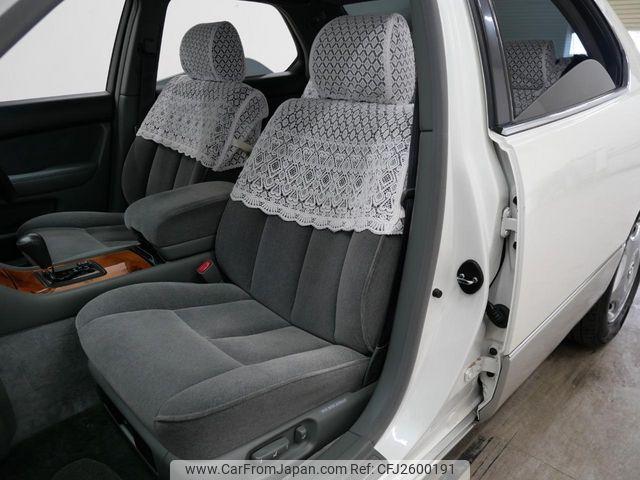 Toyota Celsior 2000 thumbnail 74