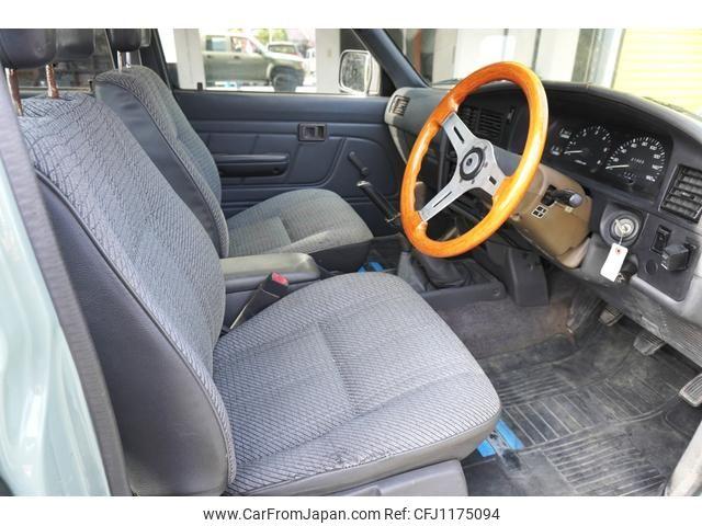 Toyota Hilux Pick Up 1992 thumbnail 11
