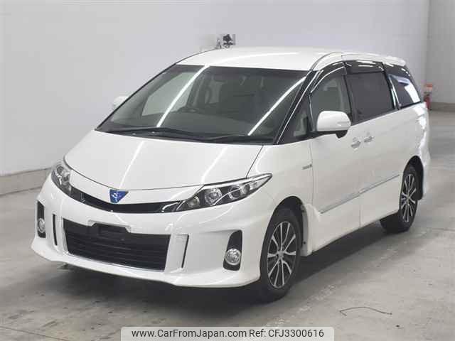 Toyota Estima Hybrid thumbnail 5