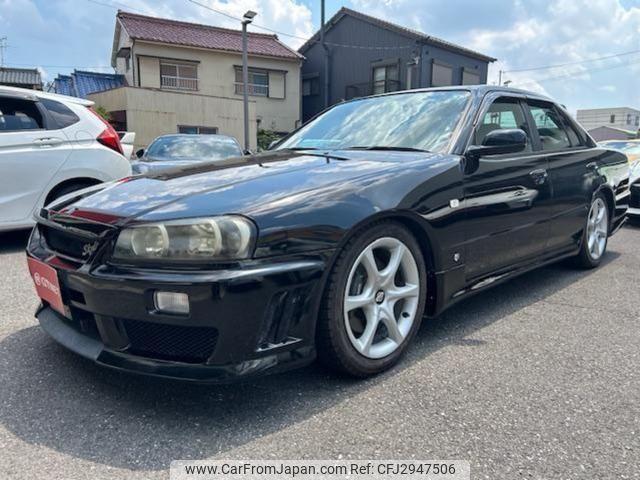 Nissan Skyline 2000