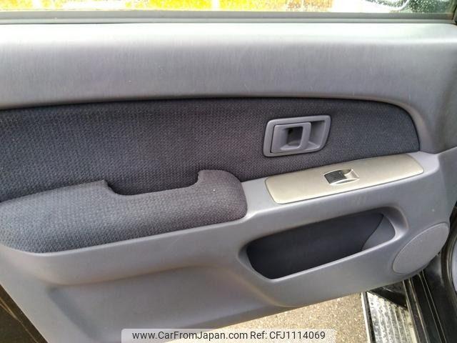 Toyota Hilux Surf 1998 thumbnail 37