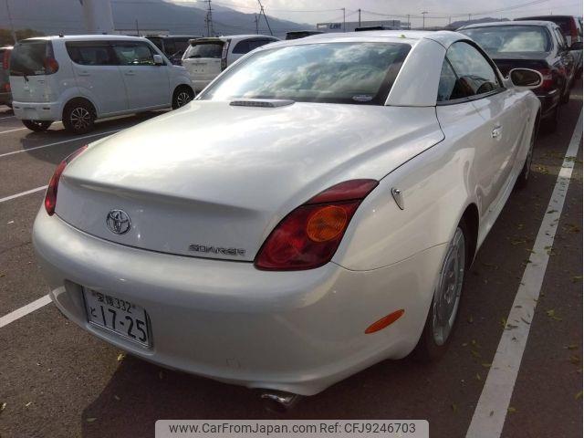 Toyota Soarer 2001 thumbnail 2