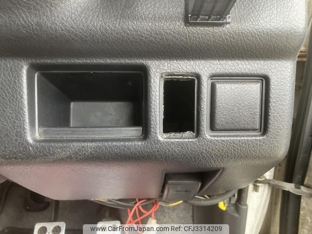 Suzuki Alto Works 1995 thumbnail 24