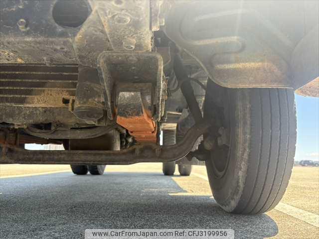 Mitsubishi Fuso Canter 1989 thumbnail 38