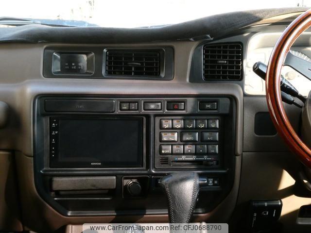 Toyota Land Cruiser 80 1996 thumbnail 18