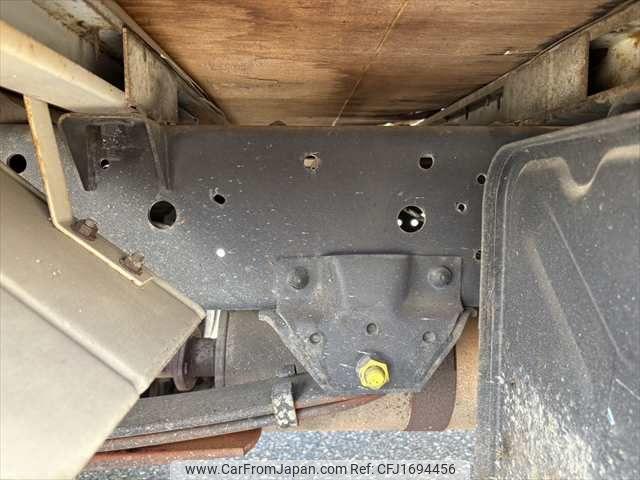 Isuzu Elf Truck 1992 thumbnail 41
