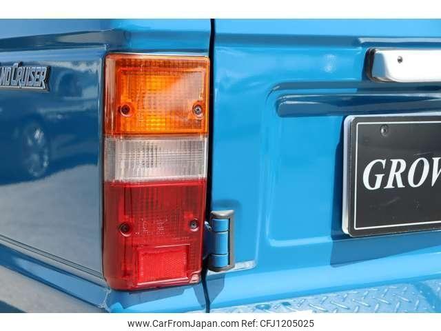 Toyota Land Cruiser 60 1982 thumbnail 12