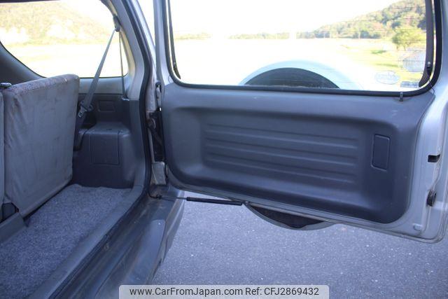 Suzuki Jimny Wide 2001 thumbnail 41
