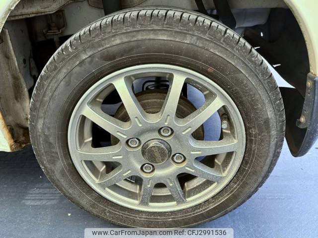 Honda Life 2001 thumbnail 27