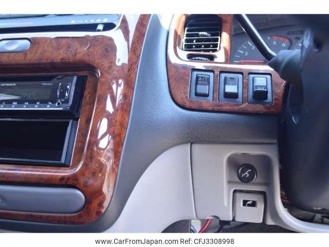Mitsubishi Delica Spacegear 1999 thumbnail 46