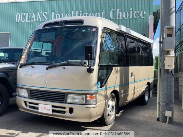 Toyota Coaster 1999 photo 1
