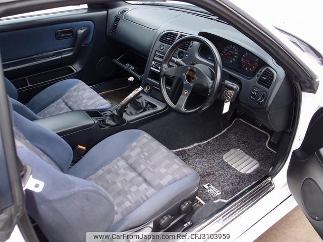 Nissan Skyline Coupe 1996 thumbnail 61