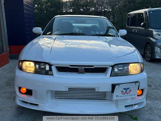 Nissan Skyline Coupe 1995 thumbnail 4
