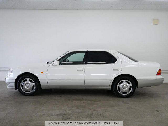 Toyota Celsior 2000 thumbnail 42