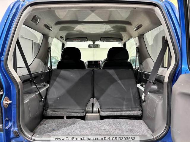 Suzuki Jimny 2000 thumbnail 25