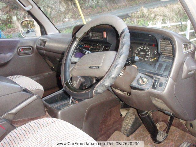 Toyota Hiace Wagon 1995 thumbnail 14