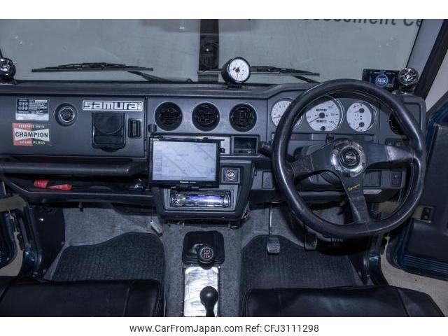 Suzuki Jimny 1997 thumbnail 3