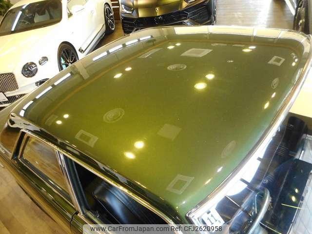 Nissan Bluebird 1970 thumbnail 9