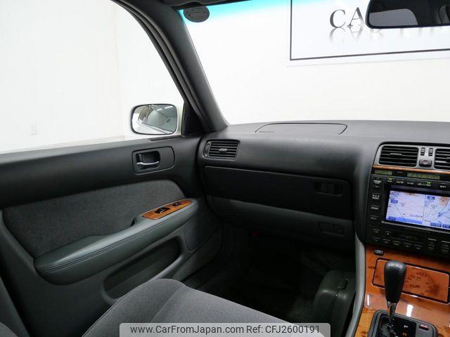 Toyota Celsior 2000 thumbnail 52
