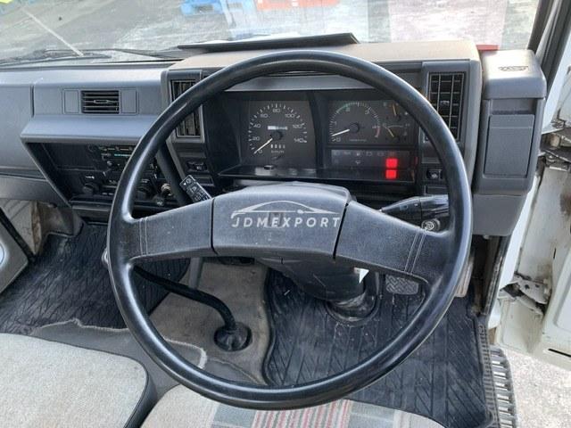 Isuzu Elf Truck 1989 thumbnail 9