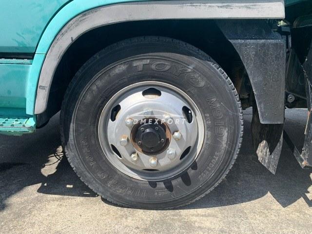 Mitsubishi Fuso Super Great 1997 thumbnail 31