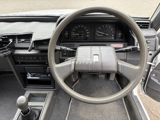 Toyota Mark II Wagon 1993 thumbnail 16