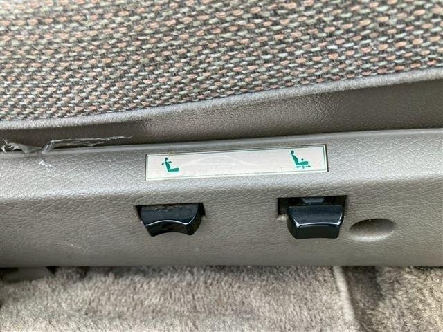 Nissan Gloria Van 1985 thumbnail 24