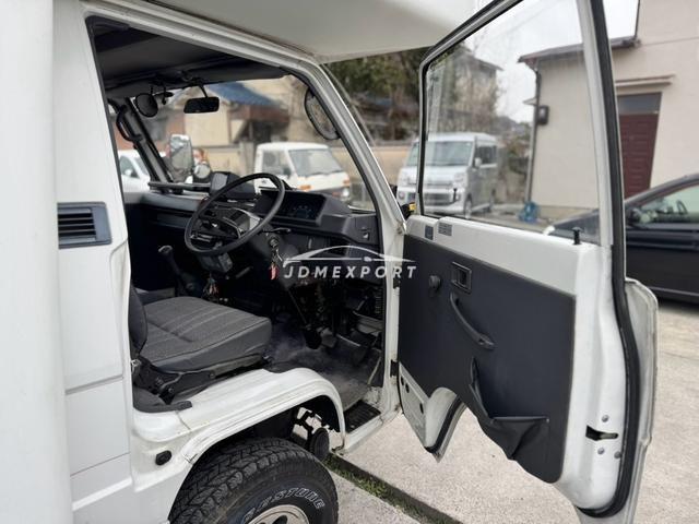 Mitsubishi Delica Truck 1993 thumbnail 12