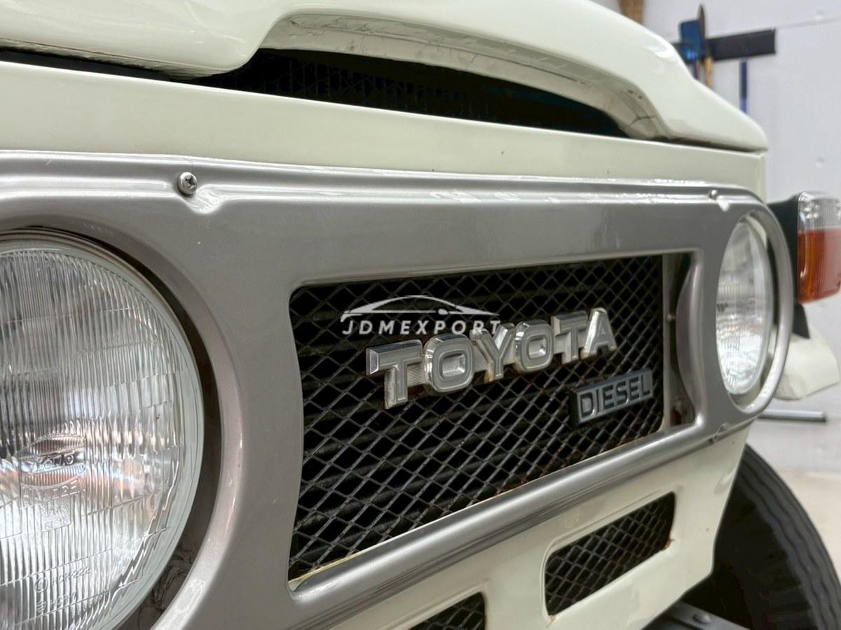 Toyota Land Cruiser 40 1980 thumbnail 76