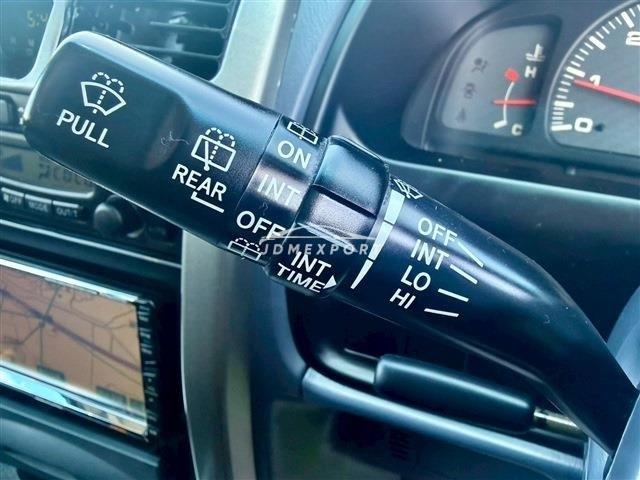 Toyota Hilux Surf 1999 thumbnail 11