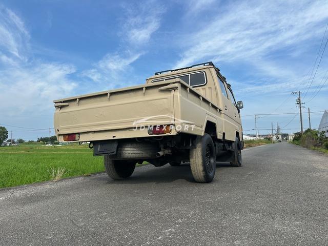 Toyota Hiace Truck 1989 thumbnail 35