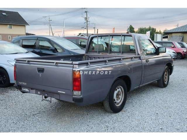 Nissan Datsun Pickup 2001 thumbnail 2