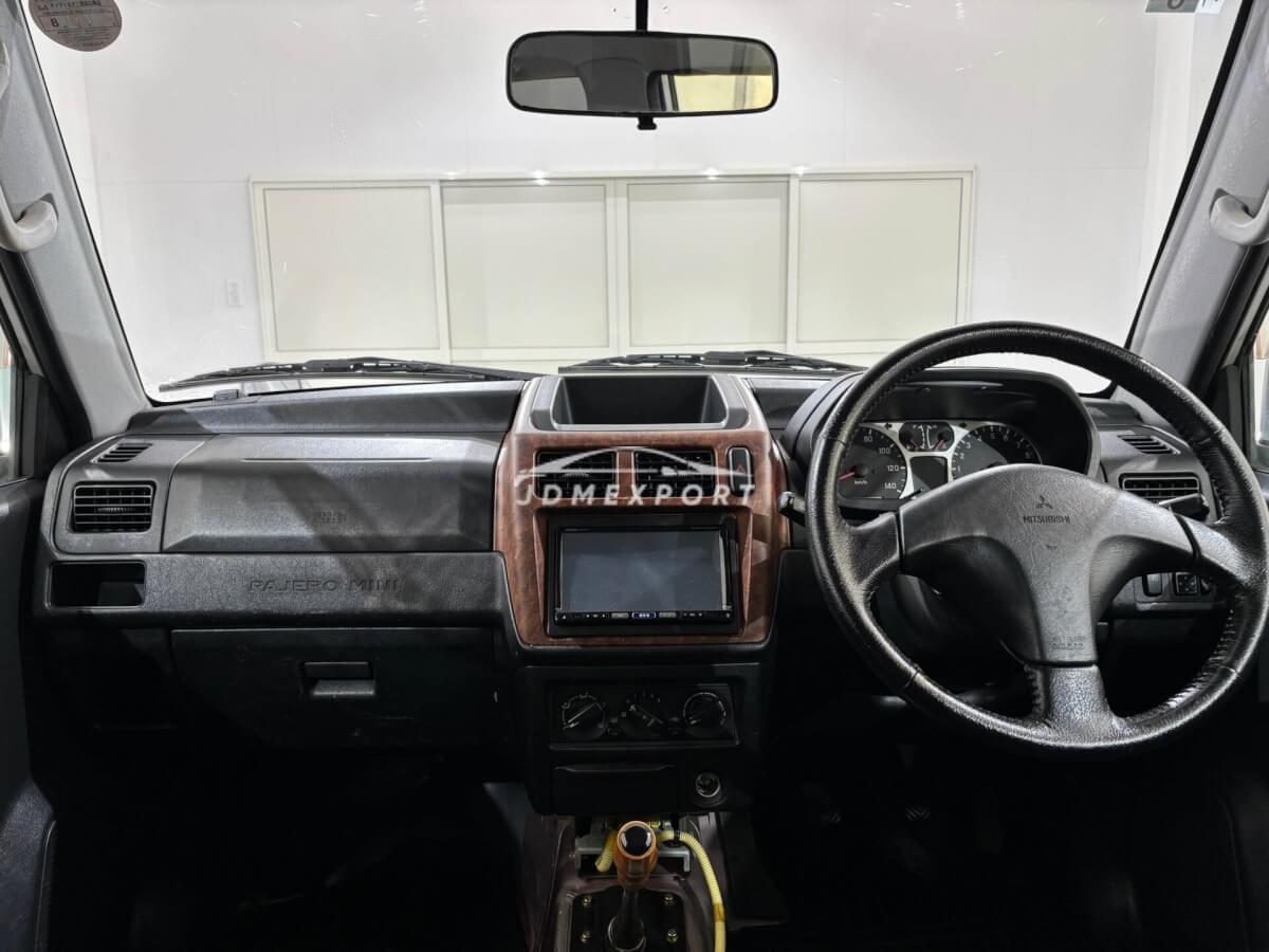 Mitsubishi Pajero Mini 2001 thumbnail 11