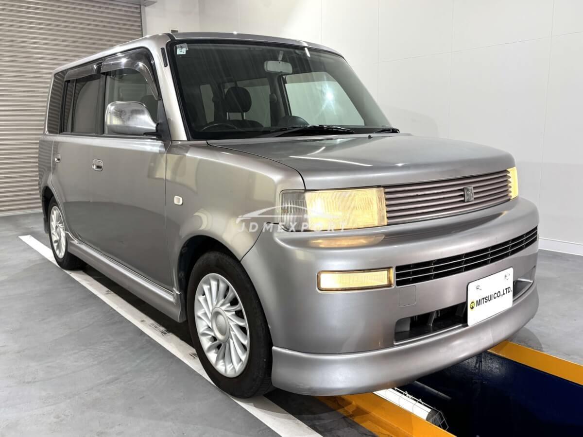 Toyota bB 2001