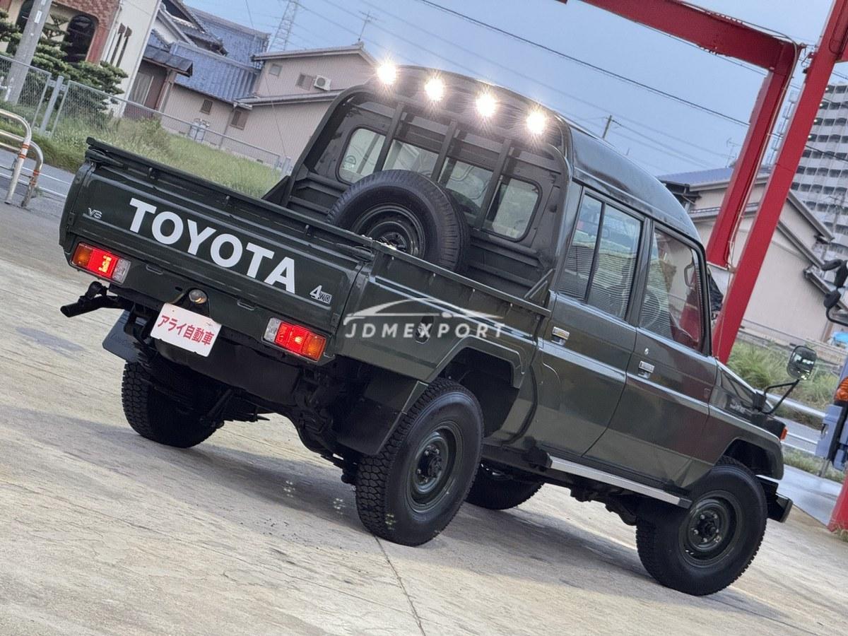 Toyota Land Cruiser 2001 thumbnail 5