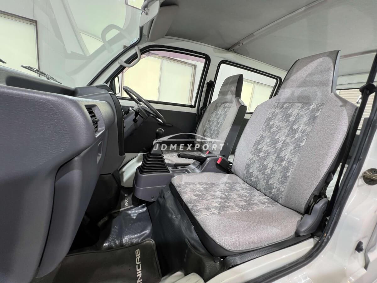 Mitsubishi Minicab Van 1998 thumbnail 11