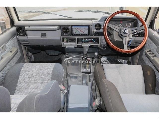 Toyota Land Cruiser 1992 thumbnail 3