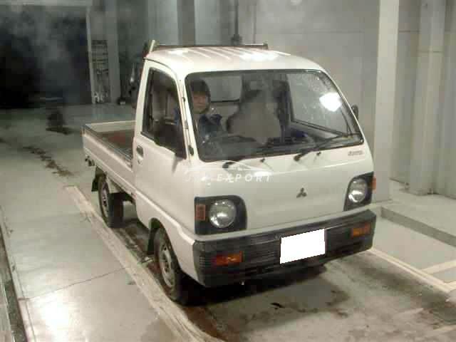 Mitsubishi Minicab Truck 1992