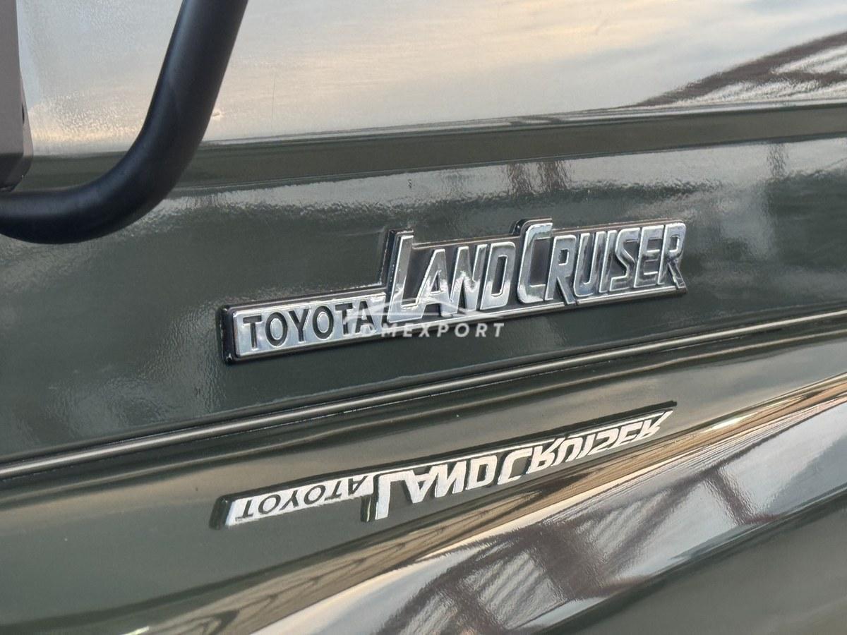Toyota Land Cruiser 2001 thumbnail 13