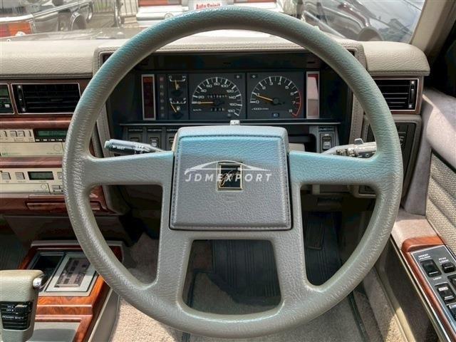 Nissan Gloria Van 1985 thumbnail 12