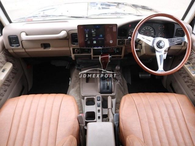 Toyota Land Cruiser Prado 1995 thumbnail 3