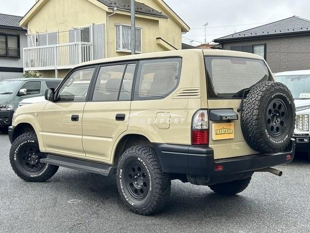 Toyota Land Cruiser Prado 1999 thumbnail 2