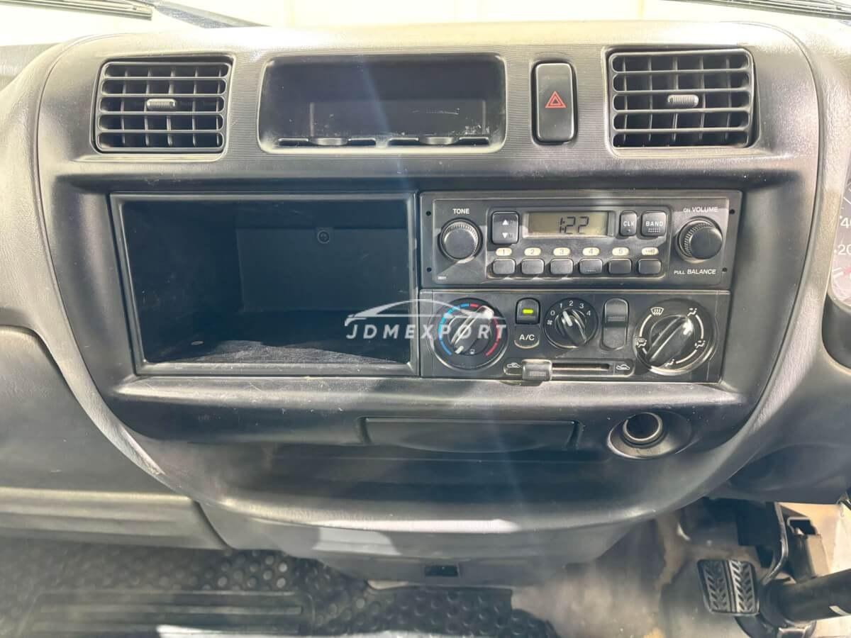 Mazda Bongo Truck 2000 thumbnail 13