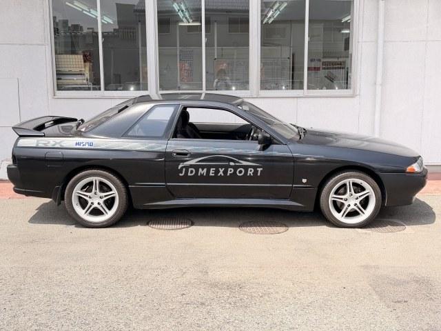 Nissan Skyline Coupe 1990 thumbnail 4