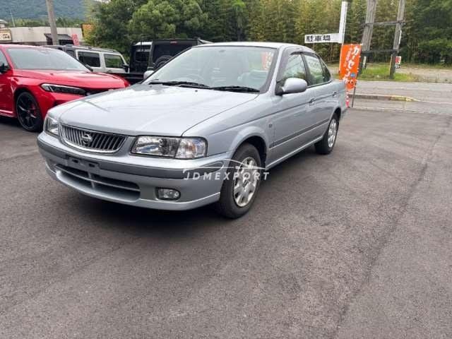 Nissan Sunny 2000