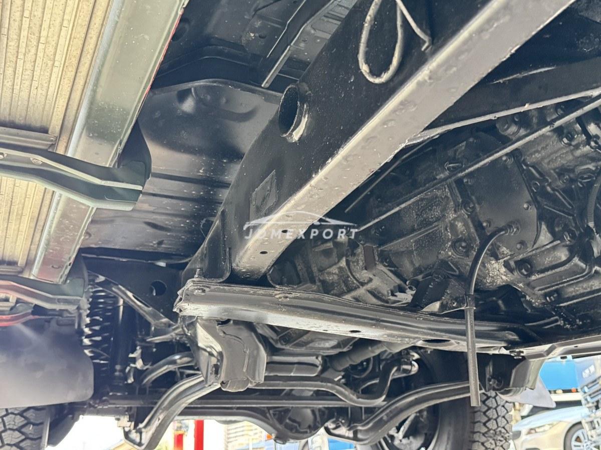 Toyota Land Cruiser 2001 thumbnail 79