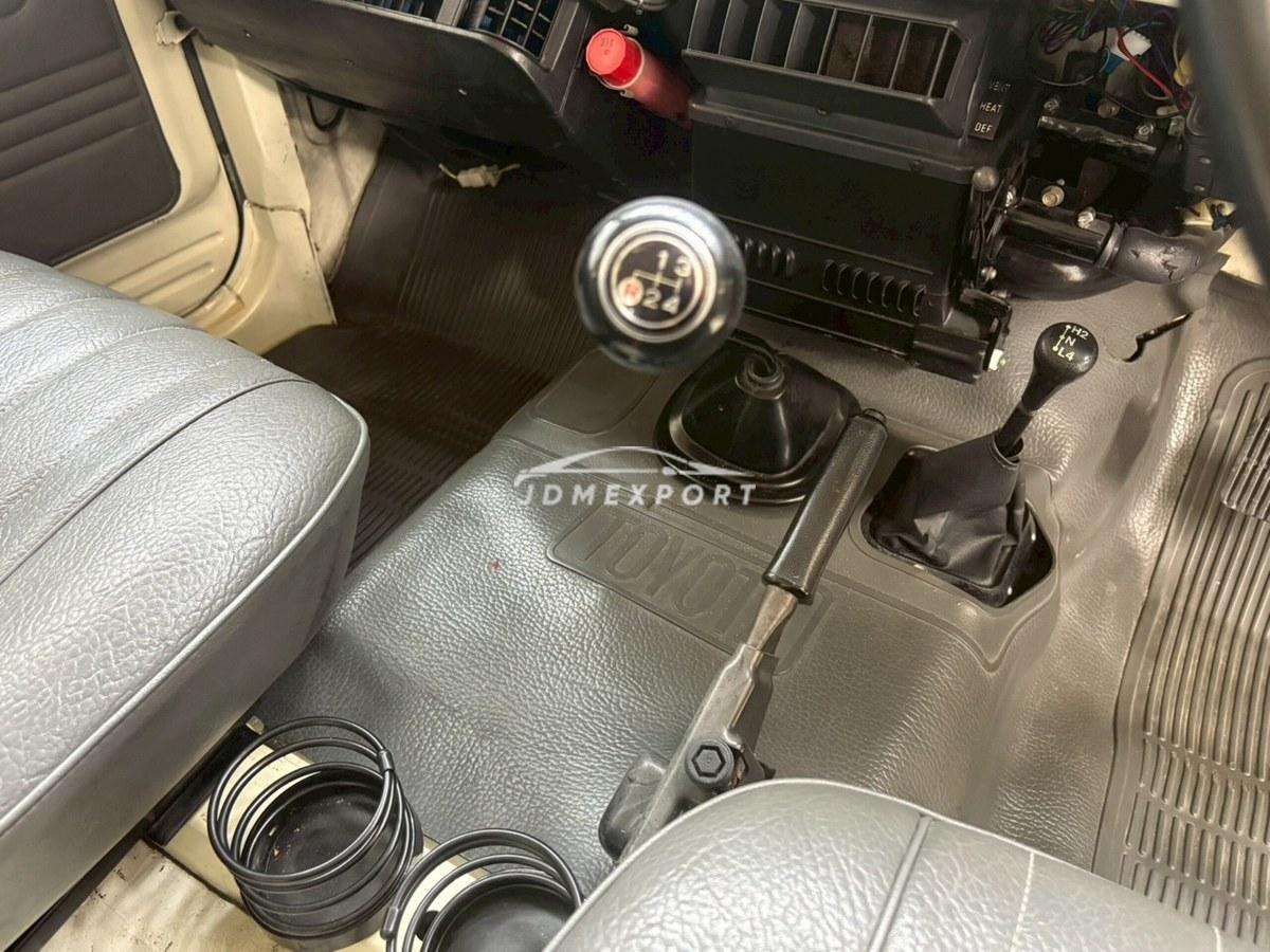 Toyota Land Cruiser 40 1980 thumbnail 24