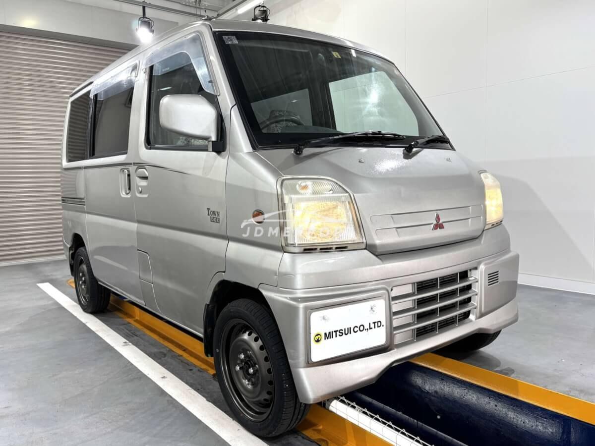 Mitsubishi Town Box 2000