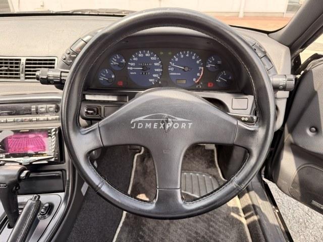 Nissan Skyline Coupe 1990 thumbnail 18